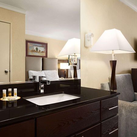 Days Inn By Wyndham Concord Luaran gambar